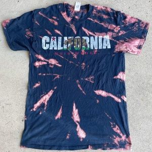 California Blue Acid Wash Bleached Tee Medium
